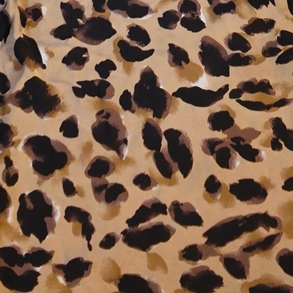 Women’s Silk adjustable straps Cheetah Dress - Size M - Picture 4 of 5